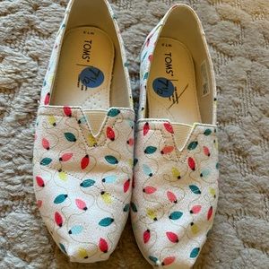Women’s Christmas TOMS